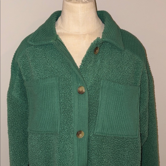 American Eagle Sherpa Shacket Size XS - Picture 2 of 10